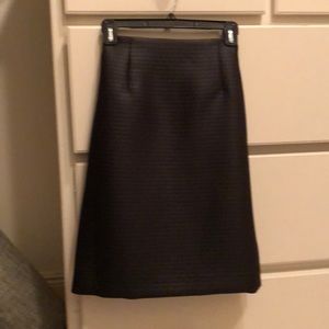 Black textured skirt